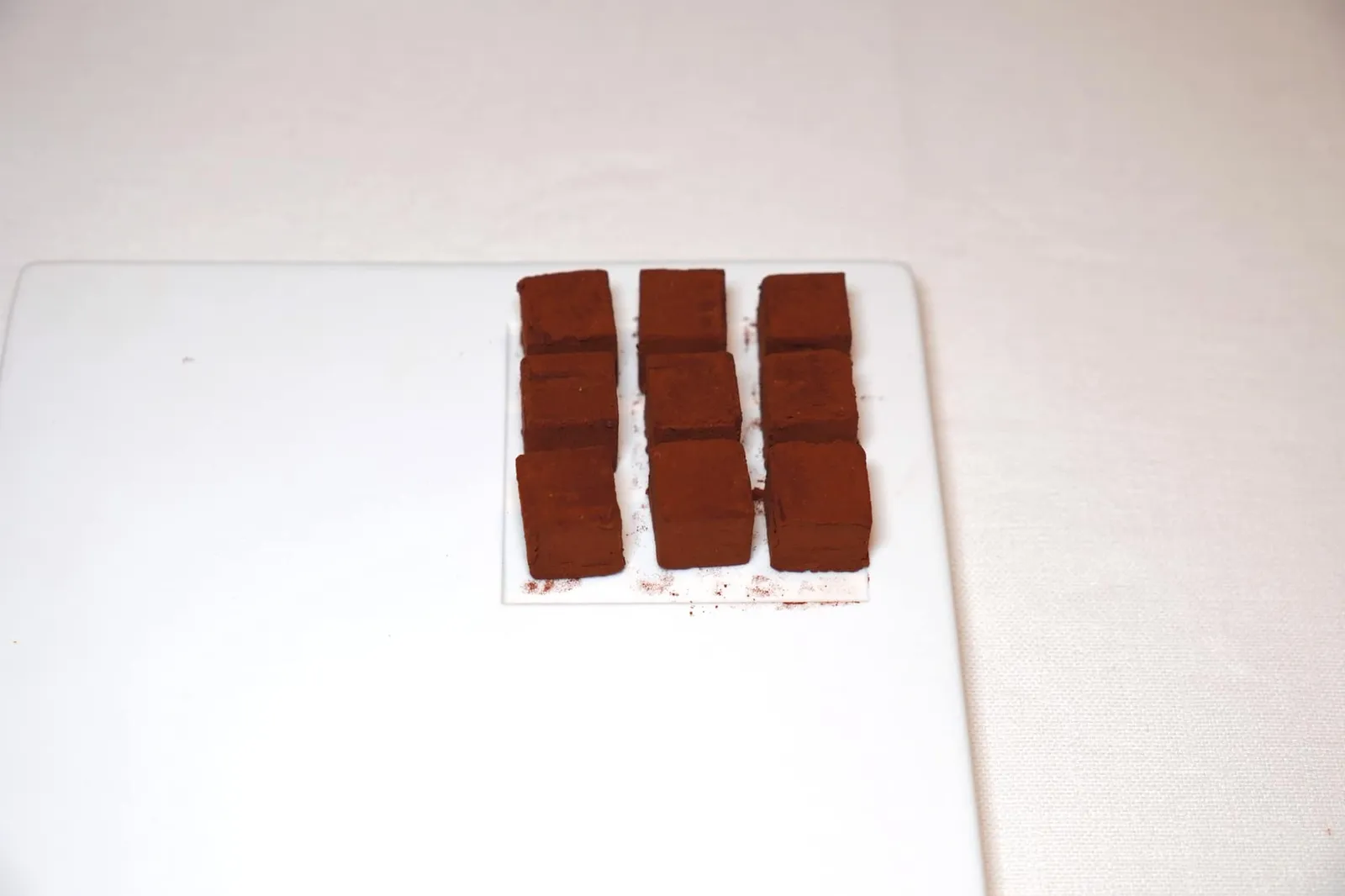 Mignardises ช็อกโกแลตสอดไส้ Grand Marnier