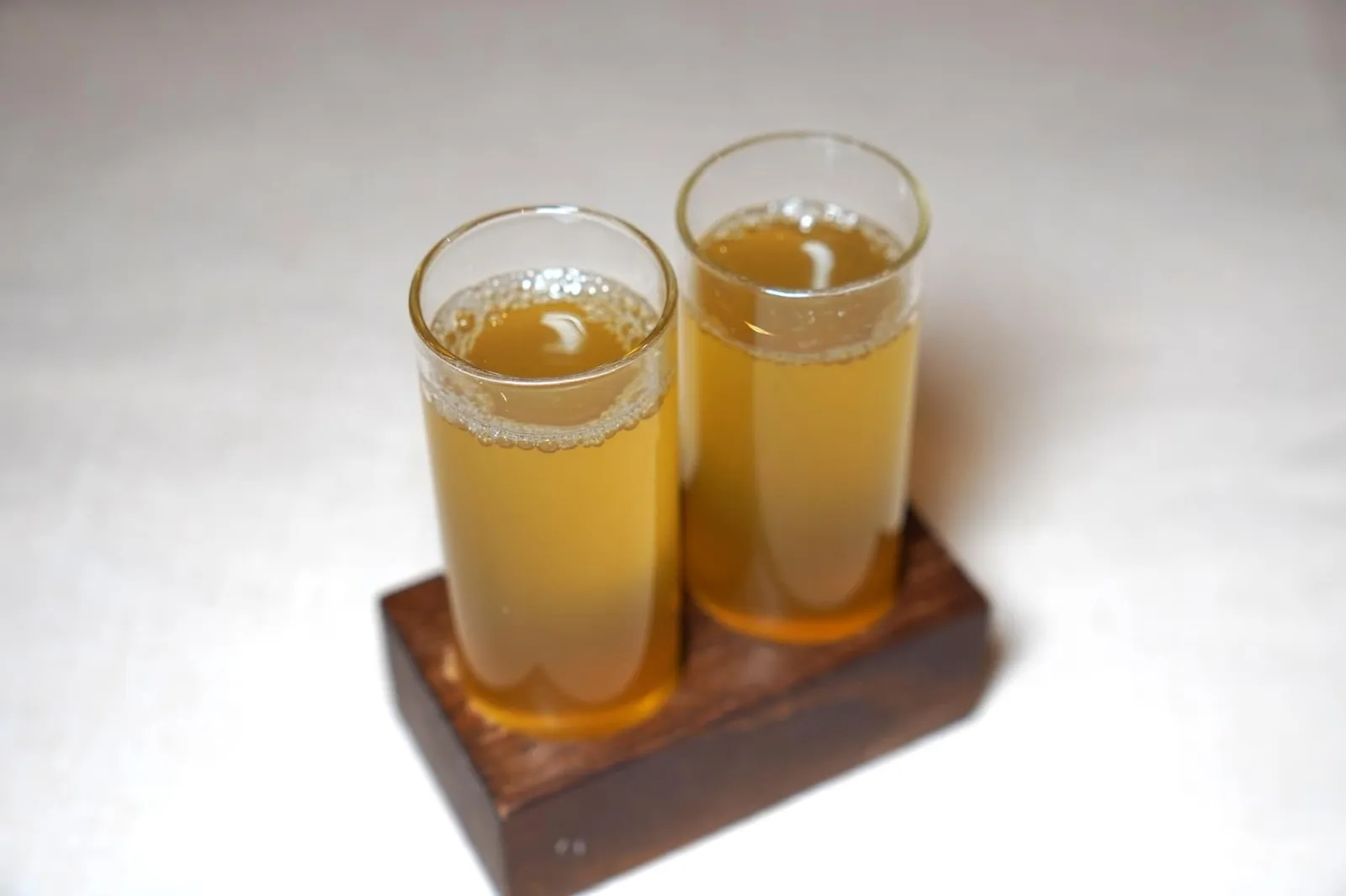 Poultry broth เริ่มต้นด้วยอาหารเรียกน้ำย่อยเป็นซุปไก่นุ่ม ๆ มีอโรม่าหอม ๆ รสชาติกลมกล่อมไม่ติดเค็ม (14/20)