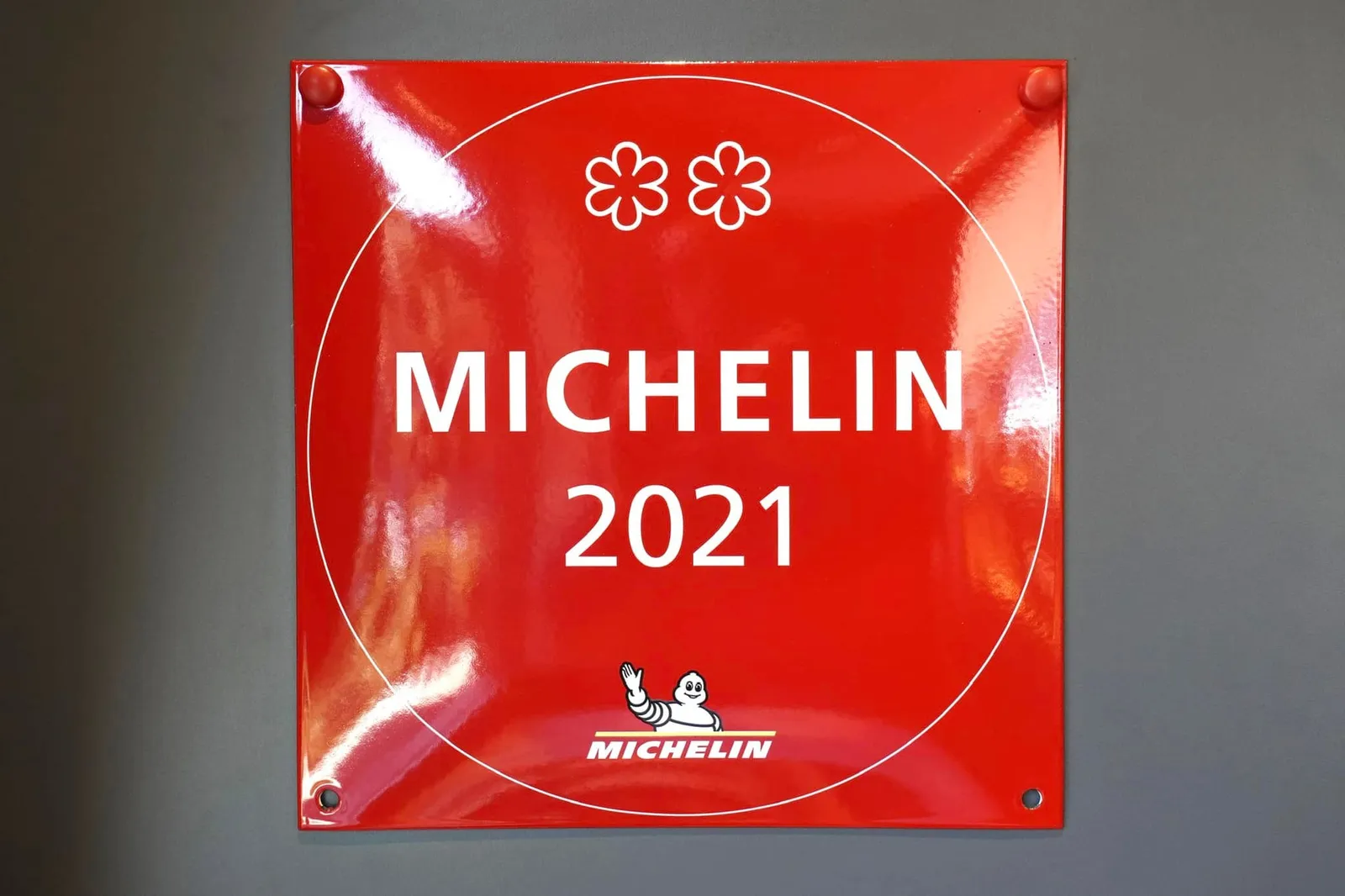 🌟🌟 2 MICHELIN Stars - 2 ดาวมิชลิน 🍀 MICHELIN Green Star - ดาวมิชลินรักษ์โลก
