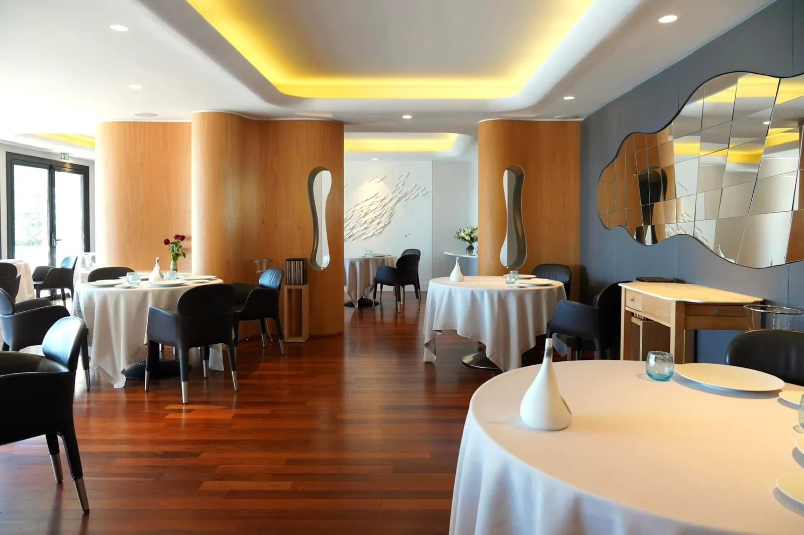 La Villa Madie ตั้งอยู่ในเมือง Cassis ไม่ไกลจากแหล่งท่องเที่ยวทางธรรมชาติชื่อดังอย่าง Cap Canaille