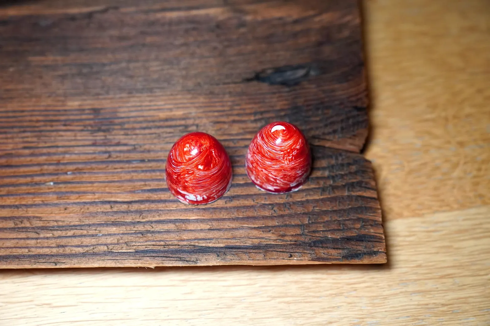 🥄 Friandise Praline Kirschen | Fichtensprossen ช็อกโกแลตพราลีนสอดไส้ด้านในทำมาจาก Cherries และ Sprout (16/20)