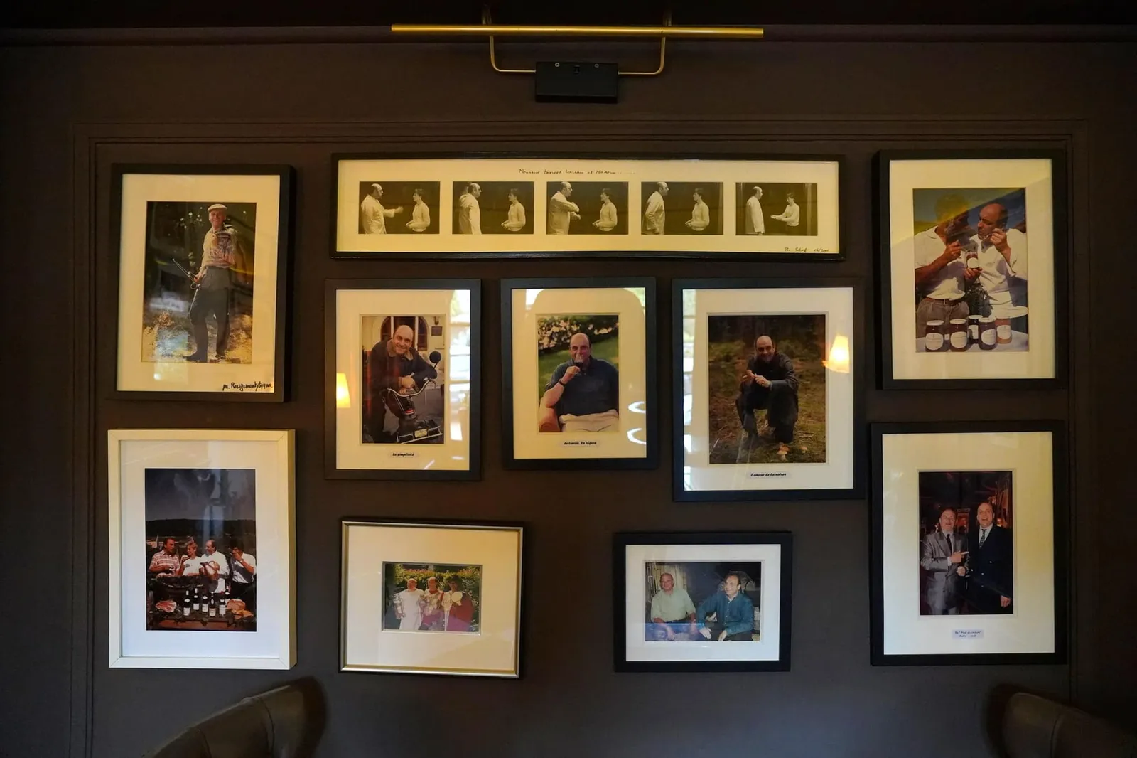 ห้องจัดแสดงภาพของหนึ่งในเชฟระดับตำนานแห่งวงการอาหารฝรั่งเศส