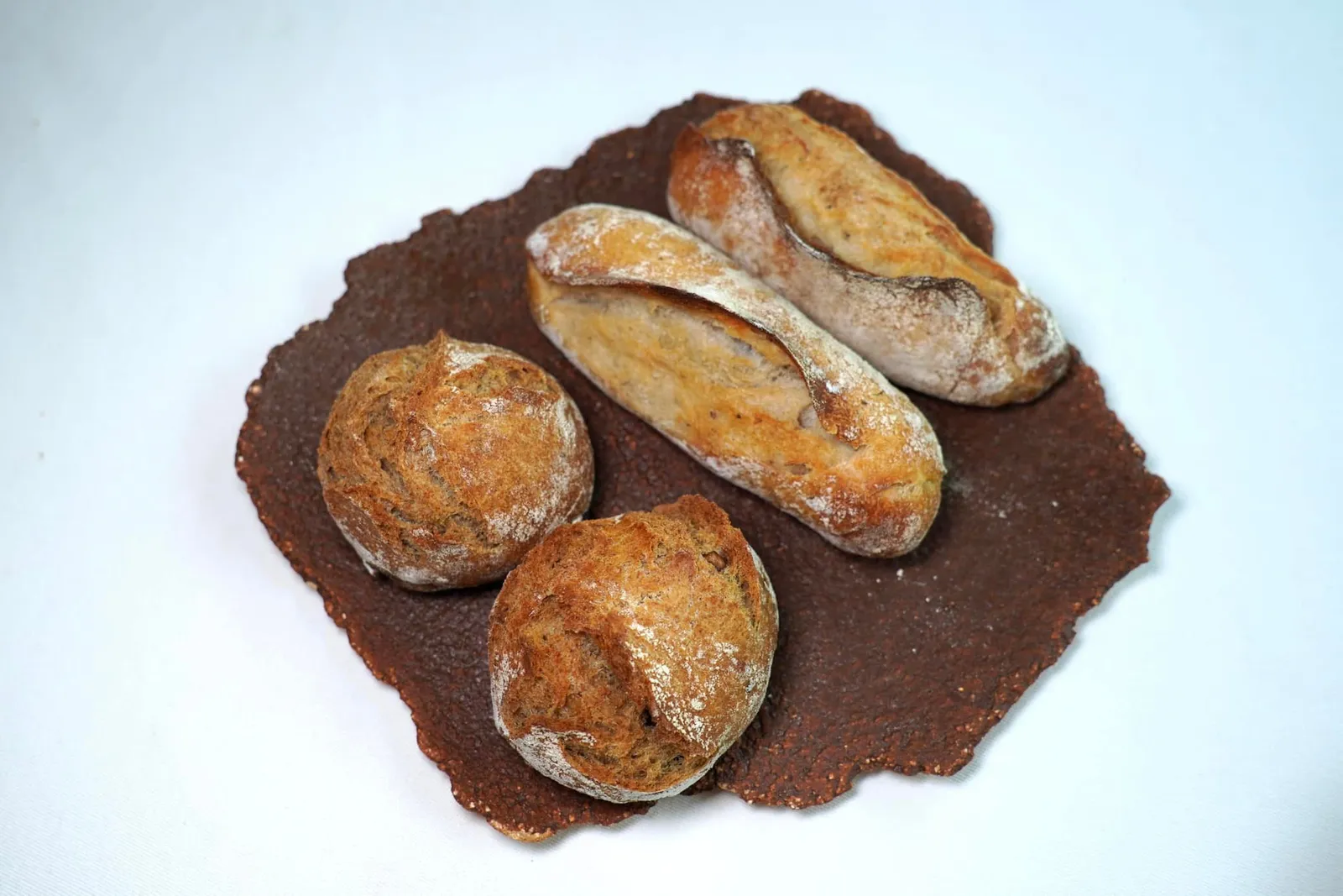 Bread and butter ขนมปังที่เราประทับใจมีทั้ง Seed bread , Cerial bread และ Flower bread