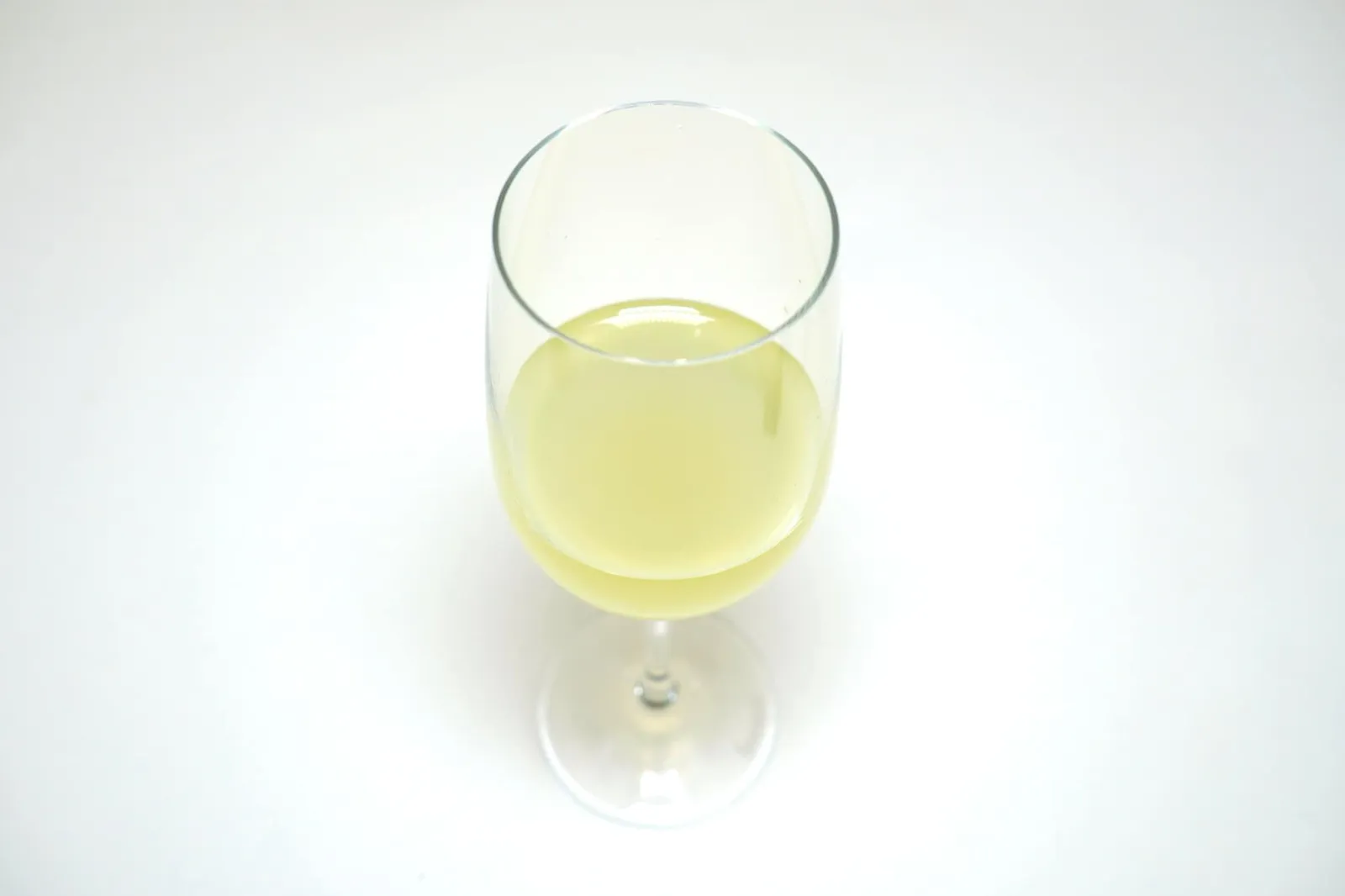 AMUSE BOUCHE ยังมี Infusion ของสับปะรดและใบ Sage รสชาติแปร่ง ๆ ให้ล้างปากอีกด้วย (16/20)
