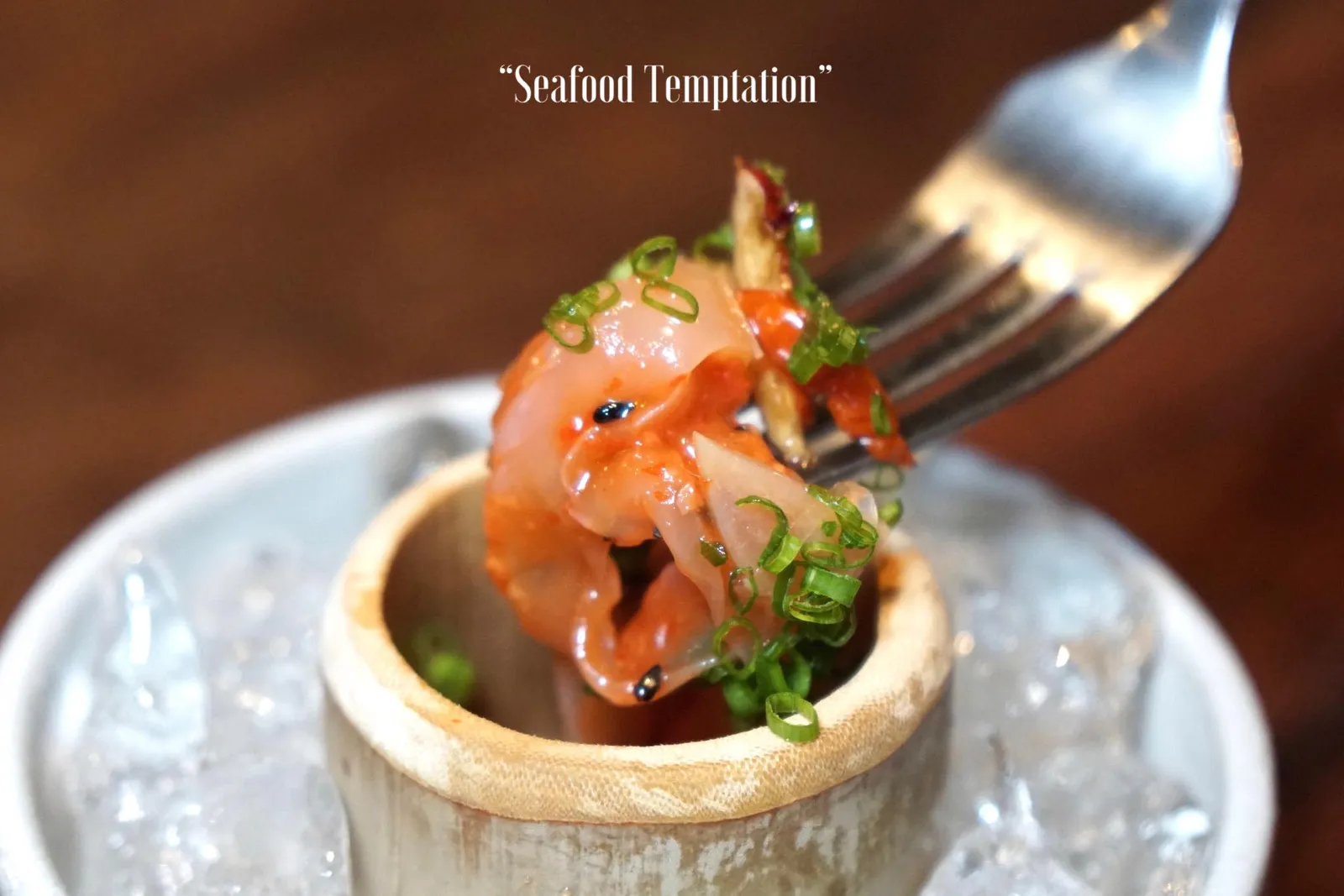 SEAFOOD TEMPTATION เนื้อปลาหมึกสดเเละเเล่มาดีมากๆ มีความกรึบเบาๆ เคี้ยวหนึบ มีรสหวานของพุทราจีน ตัดด้วยรสเปรี้ยวเบาๆของกระเทียมดองไม่ให้รสหวานเด่นจนเกินไป ถือเป็นจานที่ทำออกมาได้น่าสนใจมากๆ (13/20)