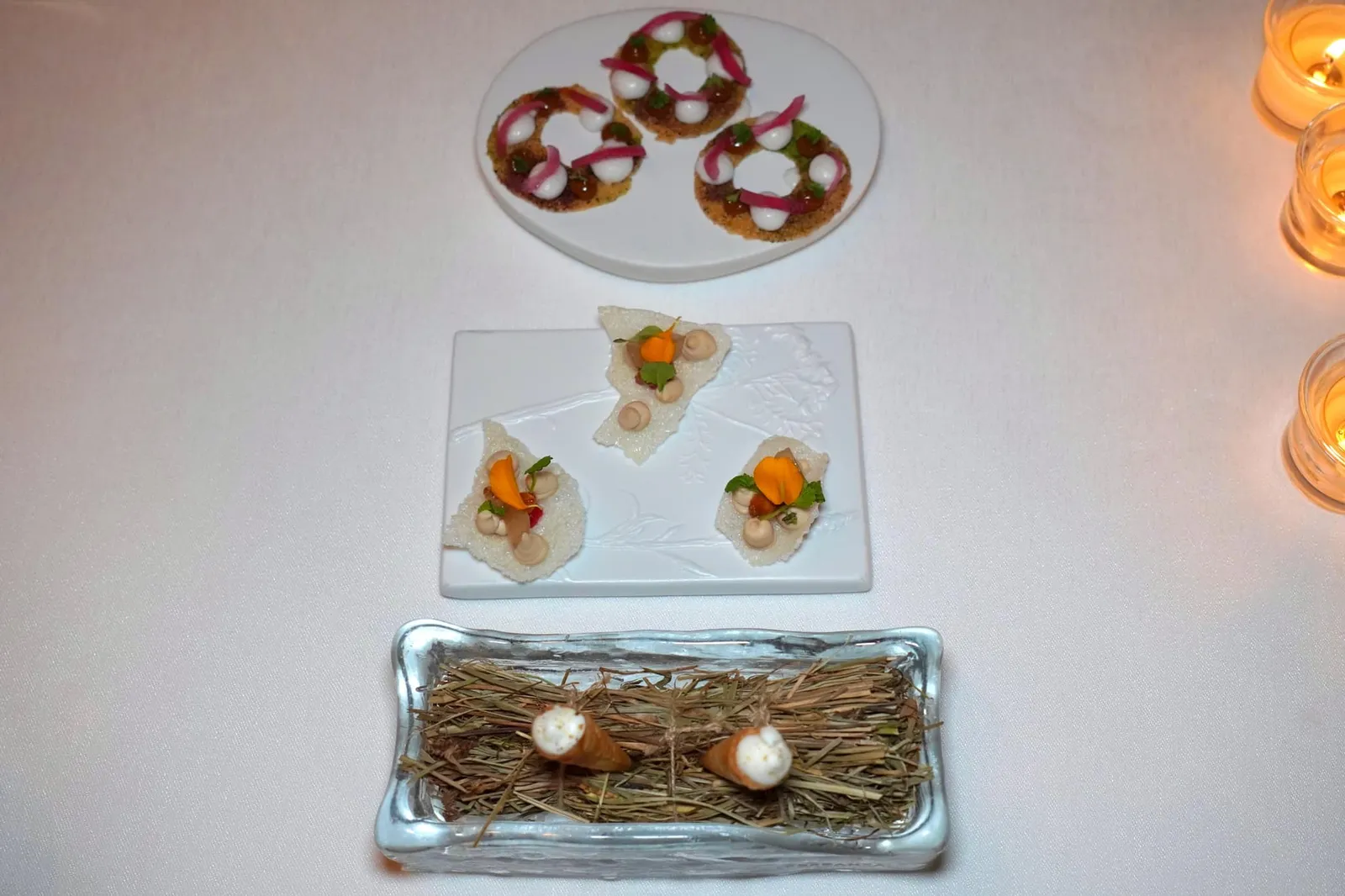 Amuse-bouche Amuse-bouche นำเสิร์ฟมาพร้อมกัน 3 อย่าง (17/20)