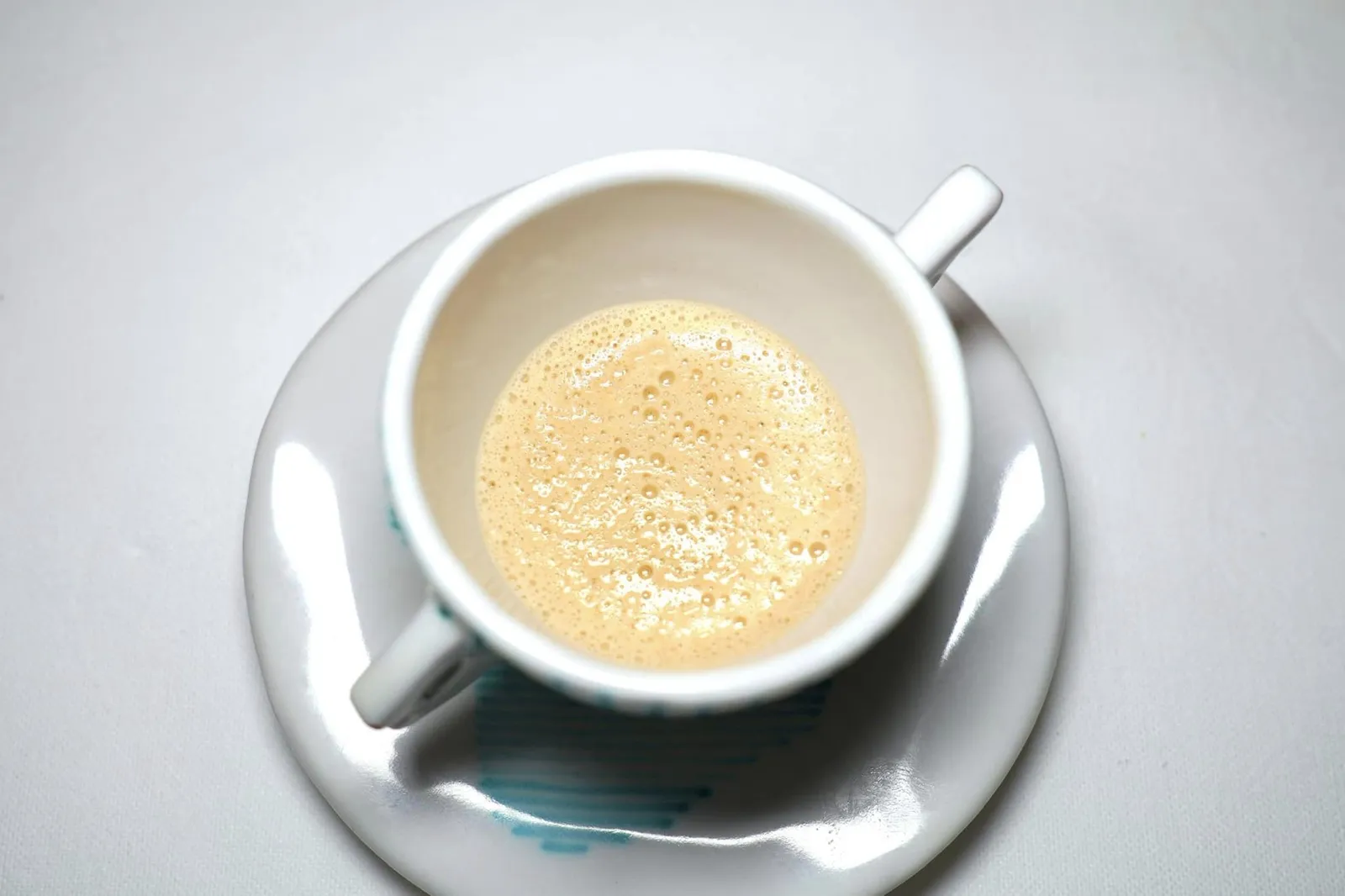 Granceola crab cappuccino ในแก้วคือซุปเนื้อปูที่มีความหอม มัน ครีมมี่ ทั้งยังแสดงออกถึงความหวานธรรมชาติของเนื้อปูได้อย่างไร้ที่ติ (18/20)