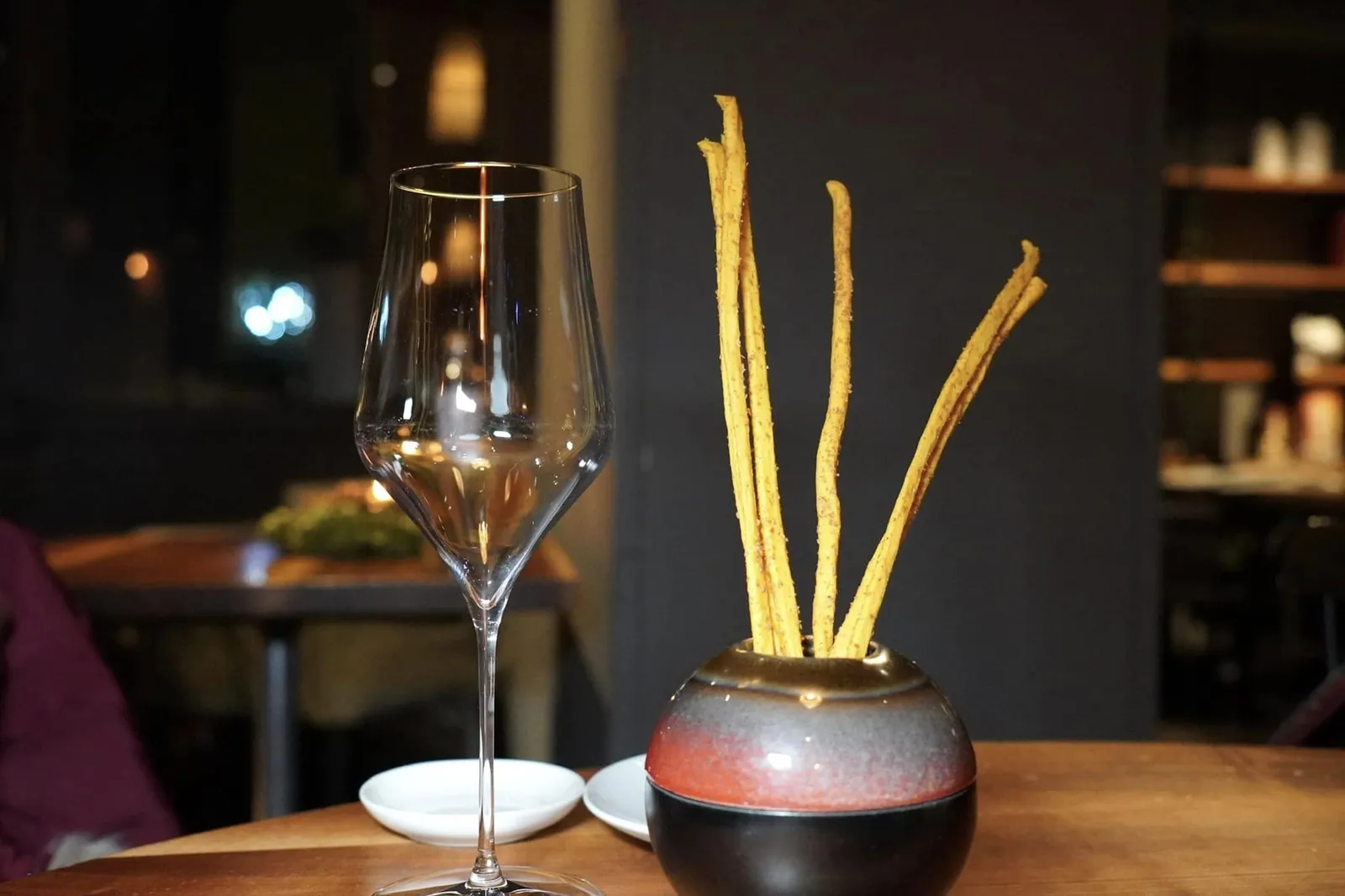 Bread สำหรับขนมปังมีให้เลือกหลากหลายทั้ง Bread Stick กรอบ ๆ