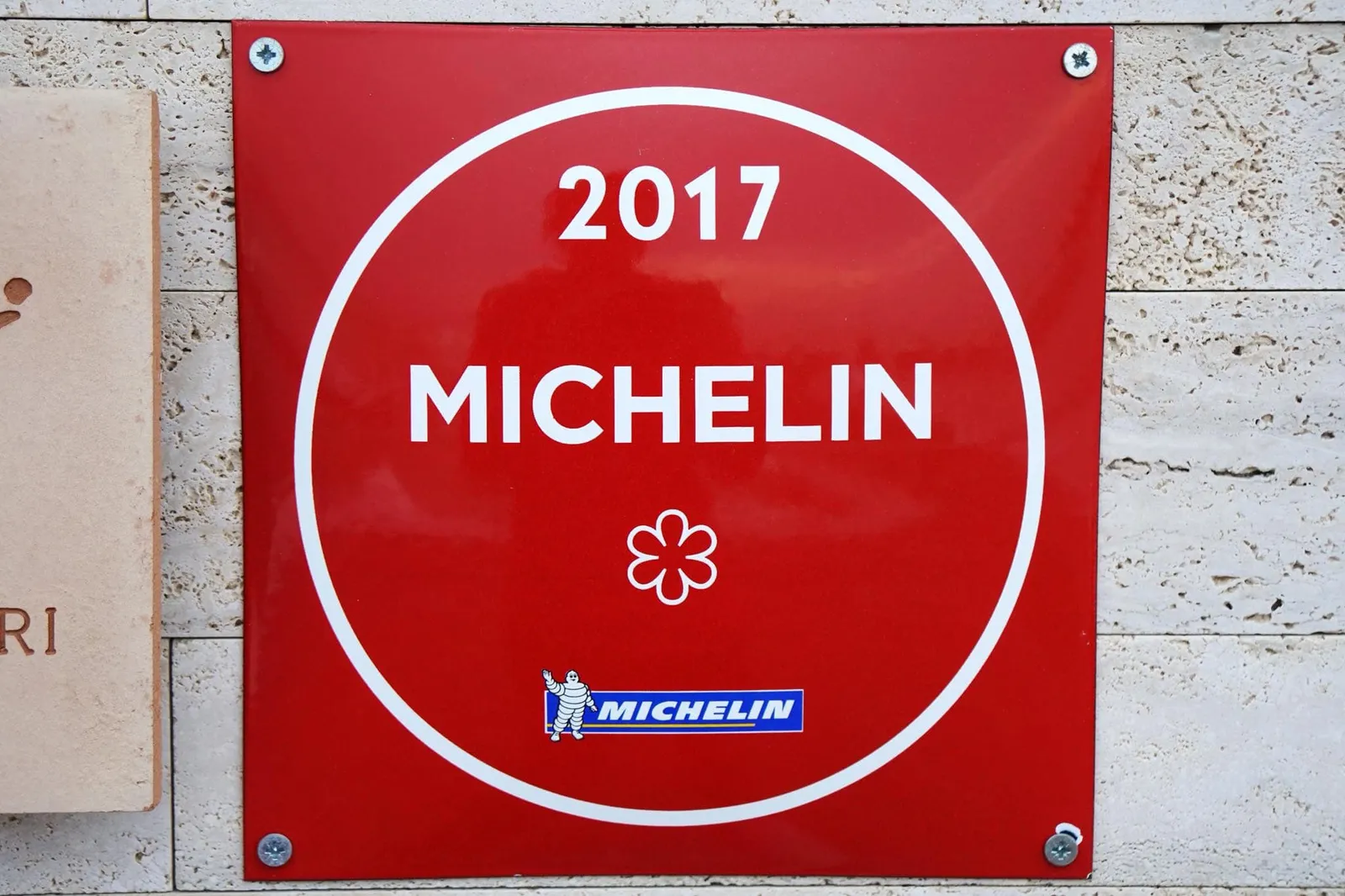 ⭐️ 1 Michelin Star - 1 ดาวมิชลิน
