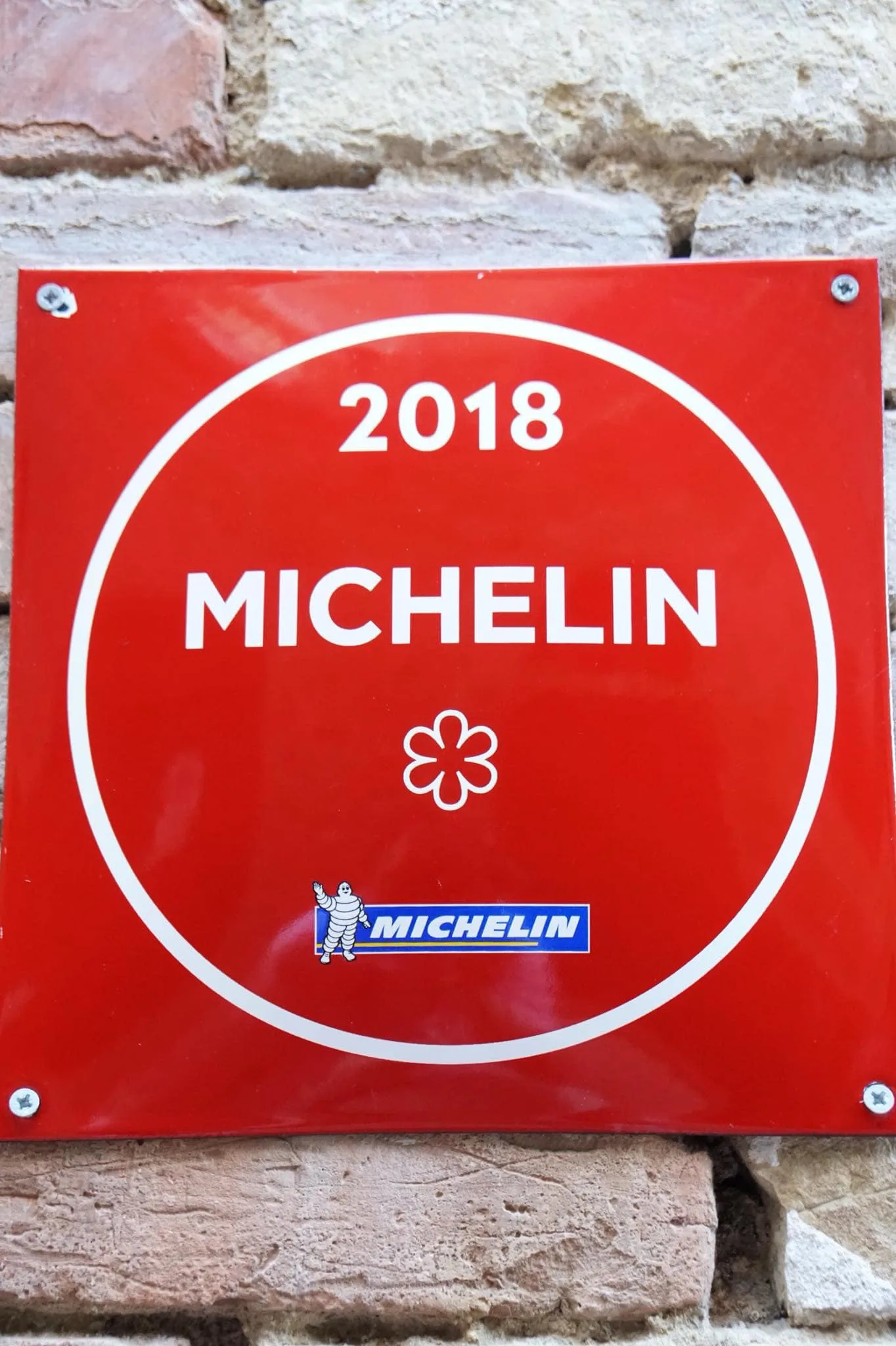 ⭐️ 1 Michelin Star - 1 ดาวมิชลิน