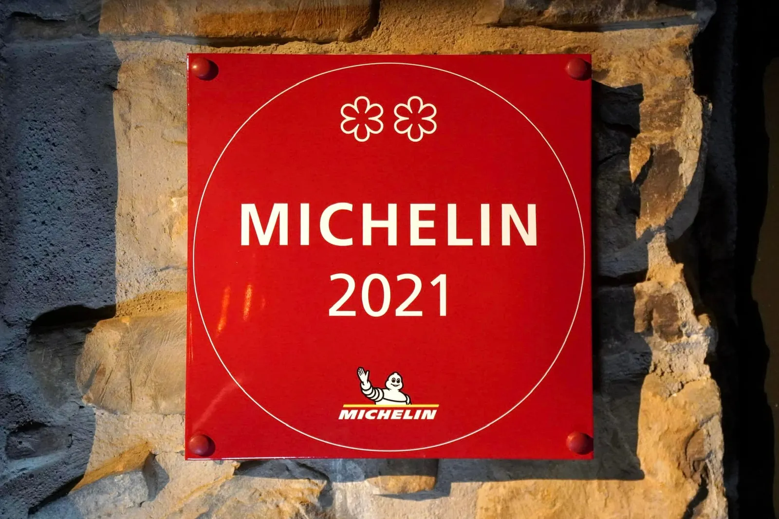 🌟🌟 2 Michelin Star - 2 ดาวมิชลิน ☀️☀️ 2 Sols Guía Repsol - 2 ดวงอาทิตย์เรปโซล