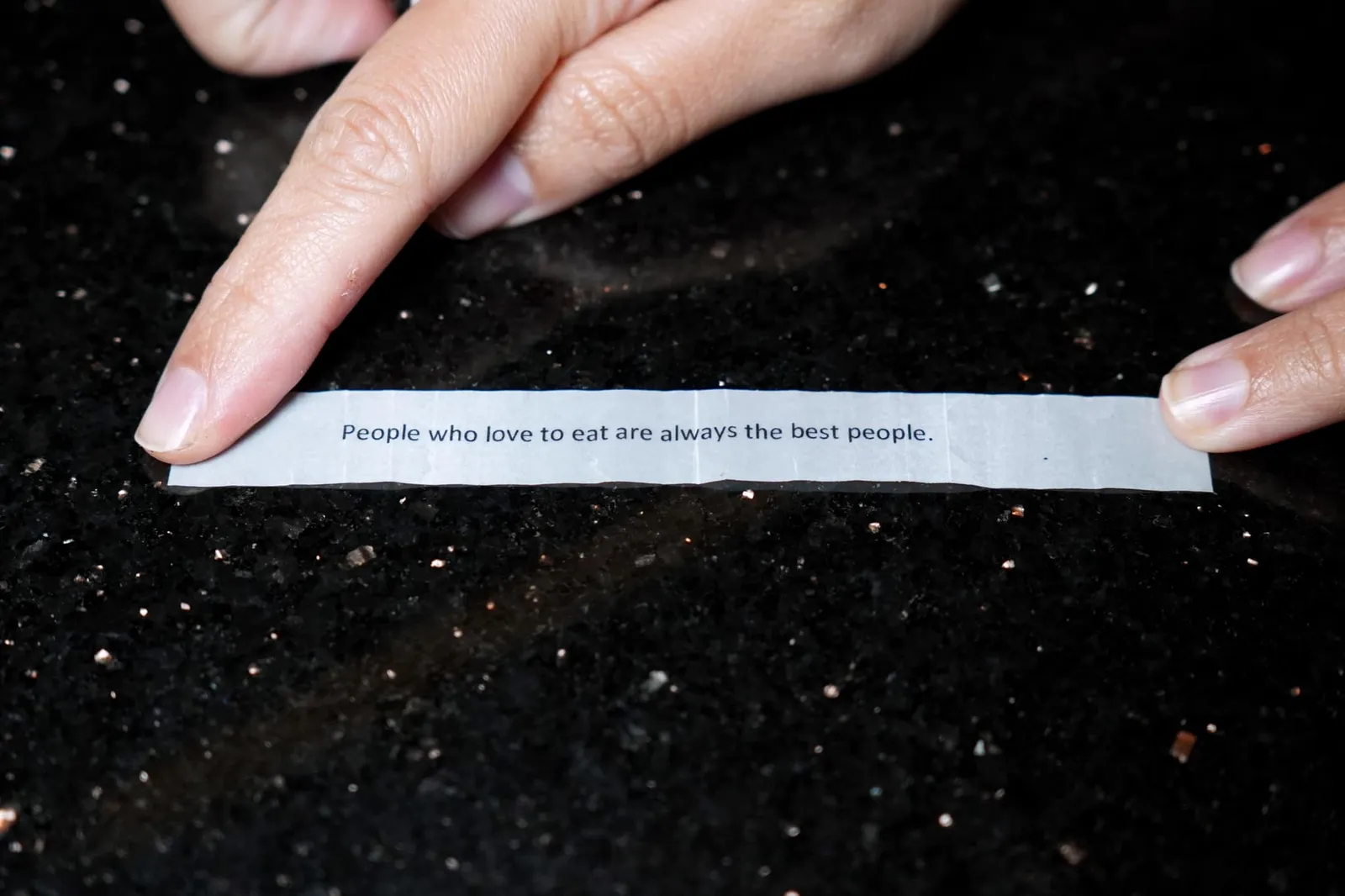 thank you | fortune ข้อความที่เราได้เป็นชื่อหนังสือของ Julia Child เขียนเอาไว้ว่า People who love to eat are always the best people. ซึ่งก็ตรงกับความเป็นตัวเราเอาเสียมาก ๆ (15/20)