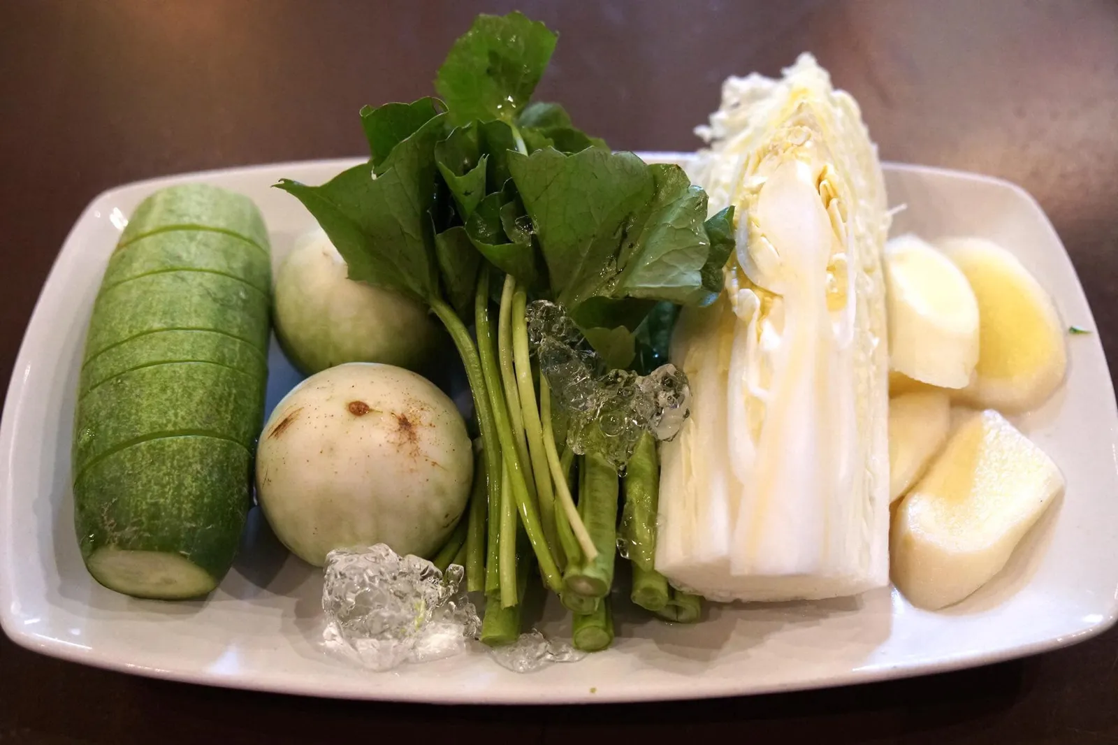 เนื้อปูหลน (450) ทานกับผักสดเคียง (13/20)