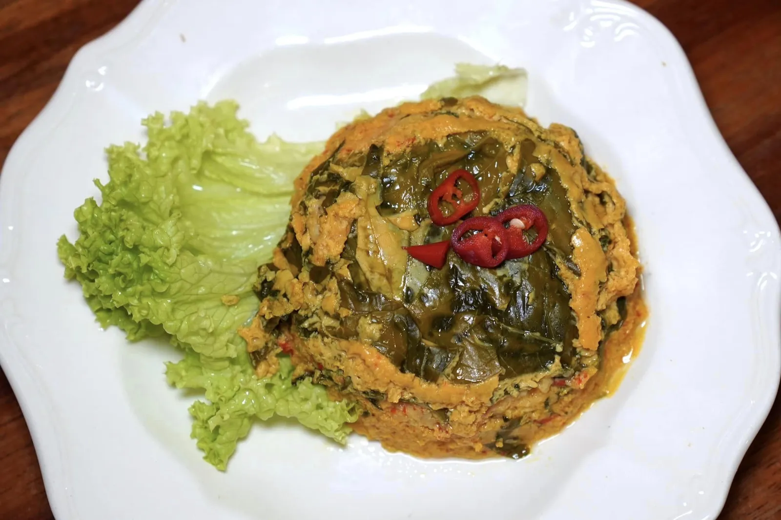 Otak-Otak (18 RM++) Fish cake Otak-Otak หรือที่คนไทยรู้จักกันในชื่อของห่อหมกเป็นคัสตาร์ดปลาเนื้อเนียน มีกบิ่นหอมของสมุนไพรหลากหลายชนิด รสชาติจัดจ้านแต่ไม่เท่าของบ้านเรา จะรับประทานเปล่า ๆ หรือคลุกกับข้าวก็อร่อยได้ไม่แพ้กัน (14/20)