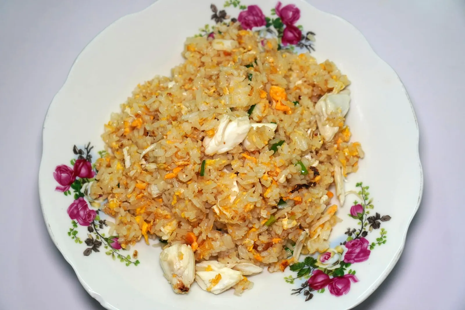 ข้าวผัดปู (300) ข้าวผัดปูรสชาติมาตรฐาน ทั้งยังให้ปริมาณมาค่อนข้างเยอะ ส่วนเมล็ดข้าวค่อนข้างแฉะไปนิด (12/20)