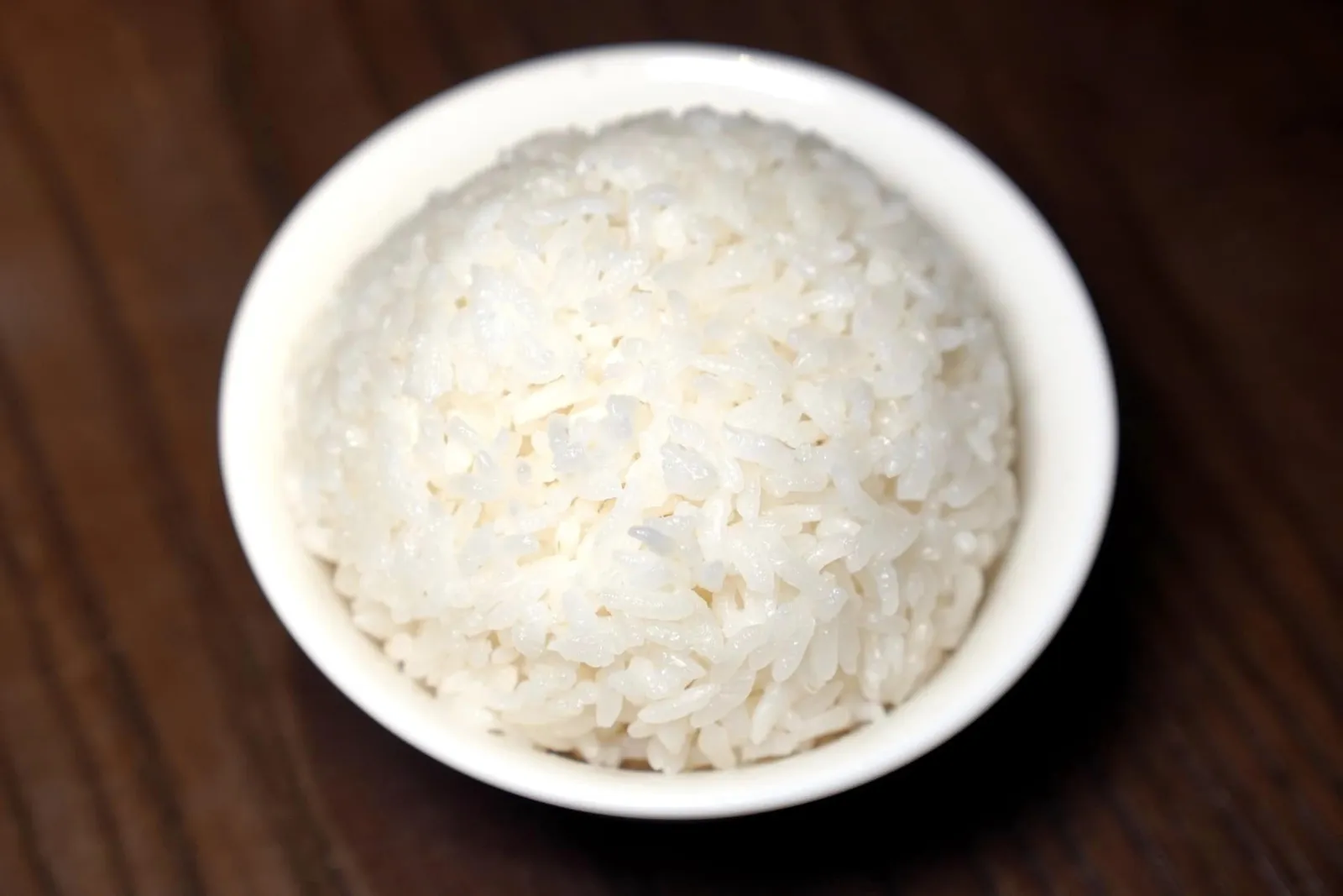 Premium Fragrant rice (6 CNY+) ขอแนะนำให้สั่งข้าวเกรดพรีเมี่ยมมาจับคู่กับเมนูเด็ดอย่างเช่นเต้าหู้หม่อผ่อโดยทางร้านจะคัดเลือกข้าวคุณภาพสูงมาให้เราได้ชิมกัน