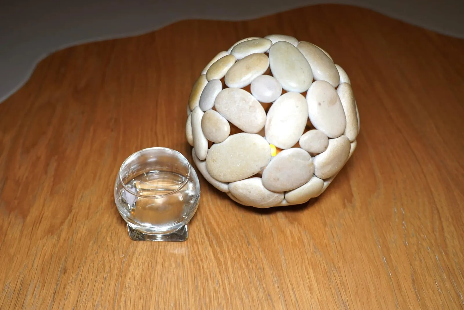 WHITE TEAเชฟต้อนรับลูกค้าทุกคนด้วย White Tea จากประเทศเวียดนามเสิร์ฟมาอุ่น ๆ