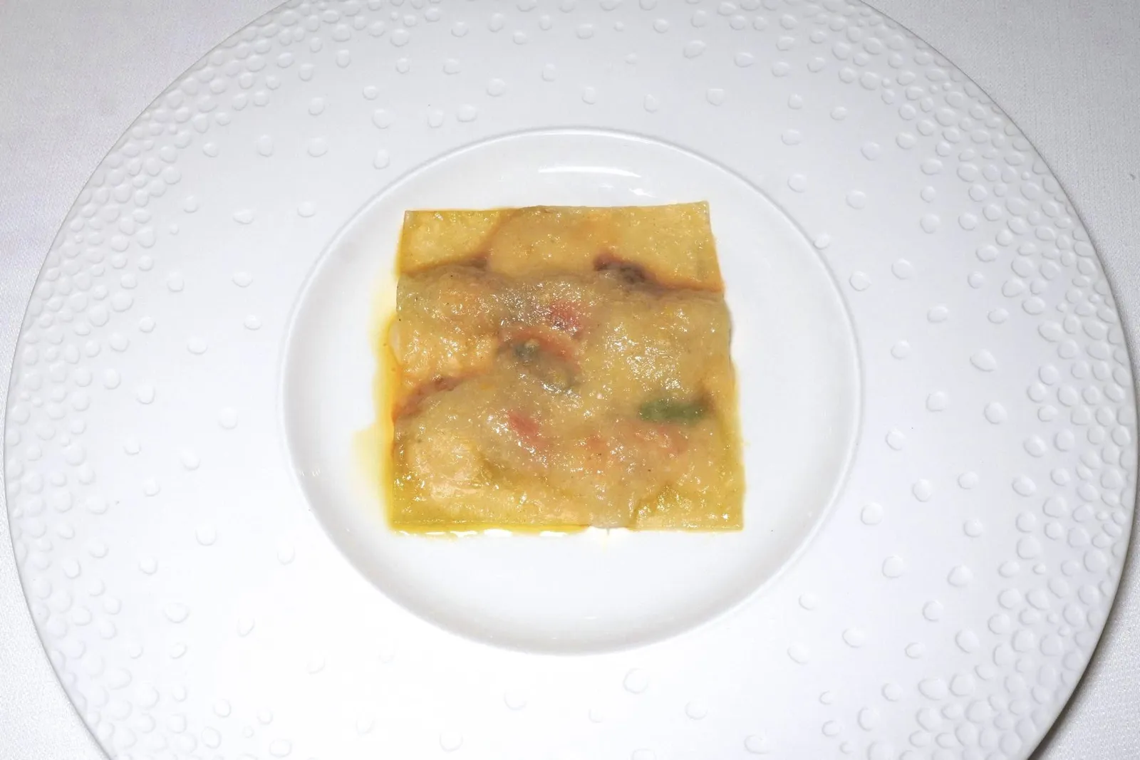 LASAGNA FROM THE LAGOONLasagna จากคุ้งน้ำจานนี้เชฟได้เลือกใช้วัตถุดิบที่จับโดยชาวประมงบนเกาะ Pellestrina (17/20)