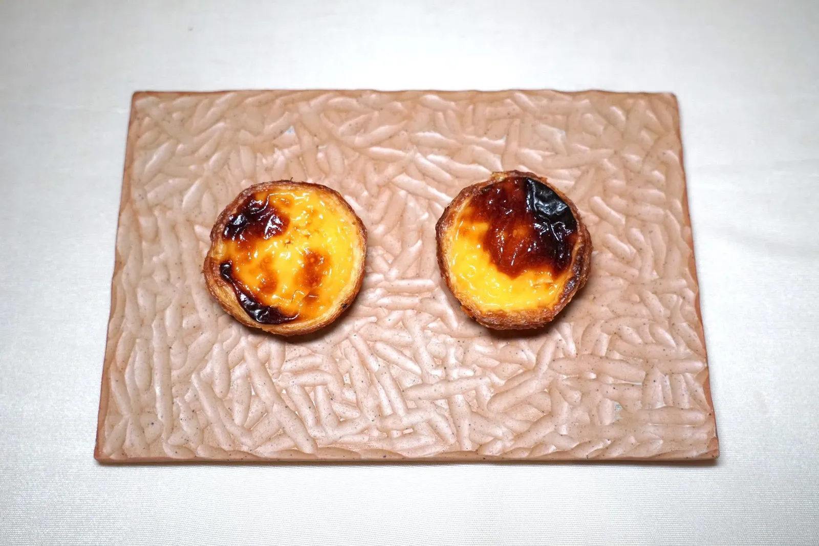 Pastel de Nataปิดท้ายด้วยของหวานยอดนิยมจากบ้านเกิดของเชฟอย่าง Pastel de Nata หรือทาร์ตไข่สไตล์โปรตุเกสแท้ ๆ
