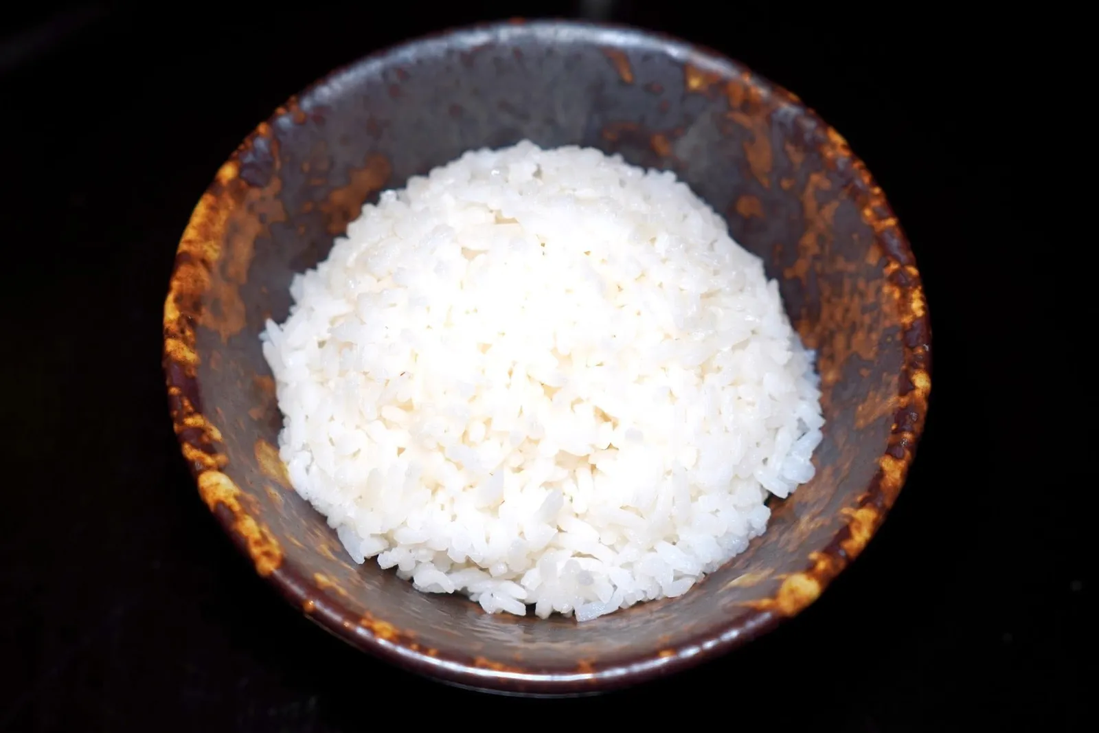 ข้าวหอมมะลิที่มีอโรมาของปลาเค็ม