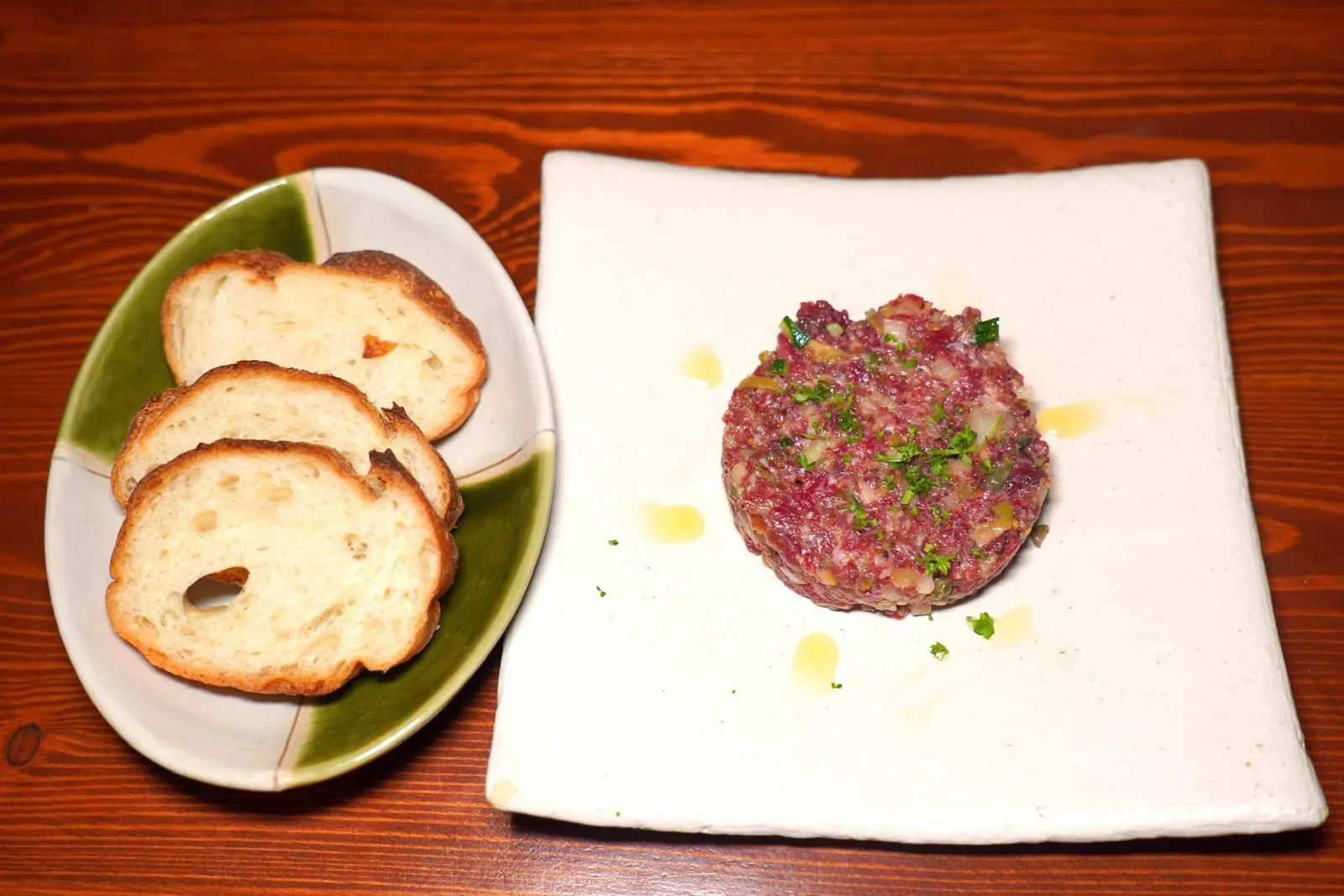 Japanese Beef Tartare (360++)Flavored basically with soy sauce on freshness beefเนื้อวัวสับจนละเอียดปรุงรสด้วยซีอิ๊วญี่ปุ่นและผักดอง (13/20)