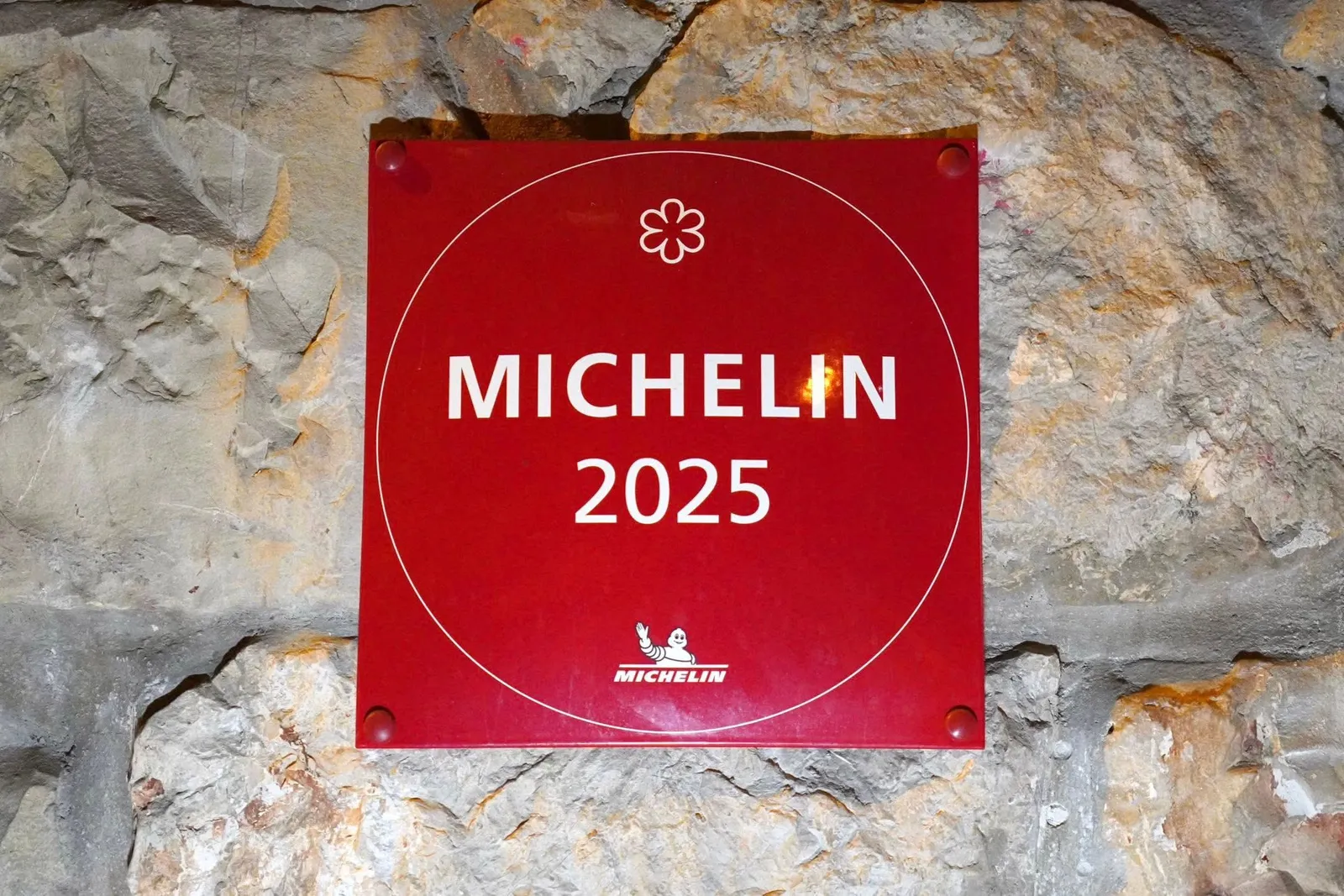 🌟 1 MICHELIN Star - 1 ดาวมิชลิน